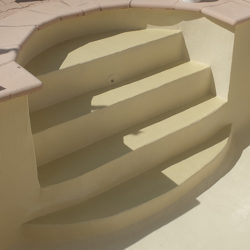 escaliers de piscine Gard