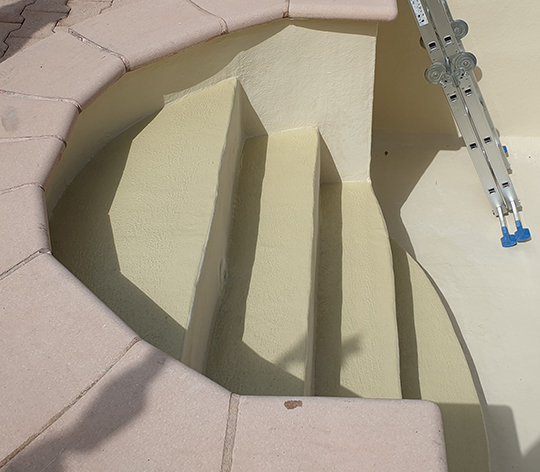 escaliers de piscine Gard